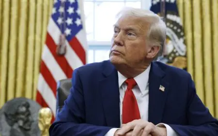 وزير الخارجية القبرصي يوجه دعوة رسمية لترامب لزيارة قبرص