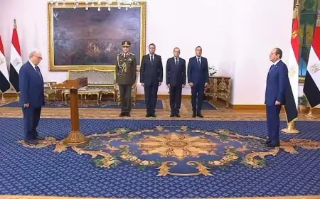 شاهد الوزراء الجدد يؤدون اليمين الدستورية أمام الرئيس السيسي في لحظة تاريخية