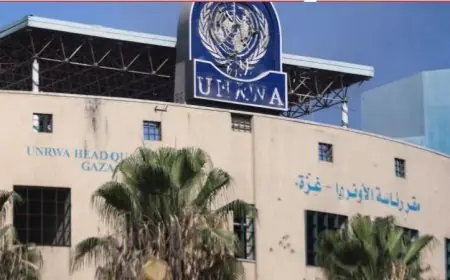 المفوض العام للأونروا يشيد بمساهمات السعودية الكبيرة في دعم المنظمة وحقوق الفلسطينيين