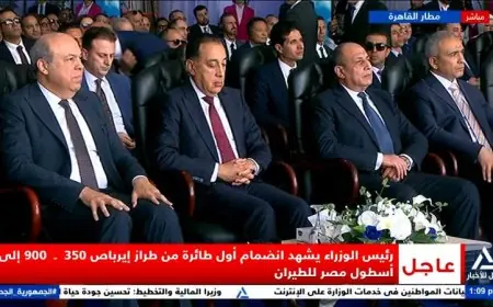 رئيس الوزراء يحتفل بانضمام أول طائرة إيرباص 350-900 إلى أسطول مصر للطيران
