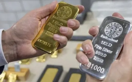 انخفاض حاد في أسعار الذهب والفضة عالميا مع خسارة المعدن الأصفر 46.5 دولار