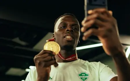 إدوارد ميندي يطمئن جمهور الأهلي بعودته القوية واستعداده لتقديم الأفضل