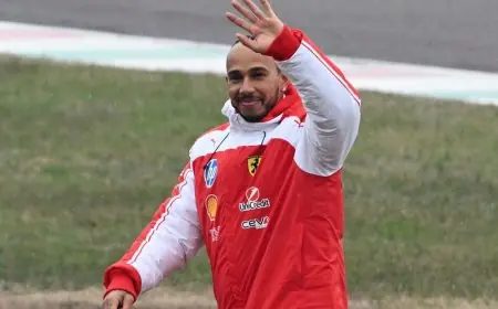 هاميلتون يكشف عن تحدٍ كبير مع إعلان فيراري عن سيارتها الجديدة