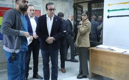 وزير الصحة يفاجئ مستشفى السلام التخصصي بجولة تفقدية في أول أيام رمضان