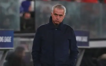 مورينيو يتحدث بهدوء عن عودته المنتظرة إلى سانتياغو برنابيو مع بنفيكا في دوري أبطال أوروبا