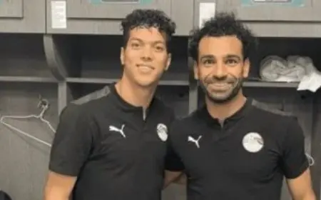 إمام عاشور يثير الجدل بتصرف مفاجئ بعد عقوبة الأهلي وعلاقته مع محمد صلاح