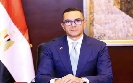 وزير الصحة يعقد اجتماعاً مع وفد شركة ميندراى الصينية لتعزيز التعاون في مجالات الصناعة الطبية والمستشفيات الذكية