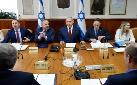 برشلونة يوقع رسميًا مع المهاجم المصري حمزة عبد الكريم لتعزيز هجومه