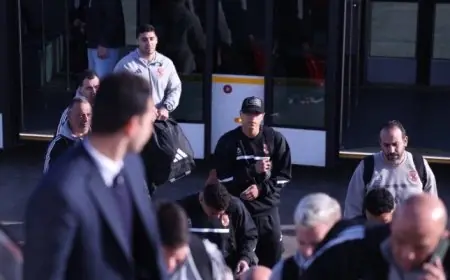 الأهلي يتوجه إلى الجزائر اليوم لمواجهة شبيبة القبائل في معركة حسم التأهل الإفريقي