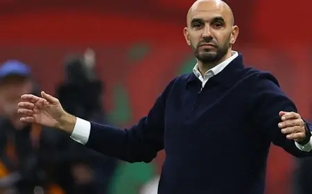 وليد الركراكي يترك تدريب المنتخب المغربي وينتظر القرار الحاسم