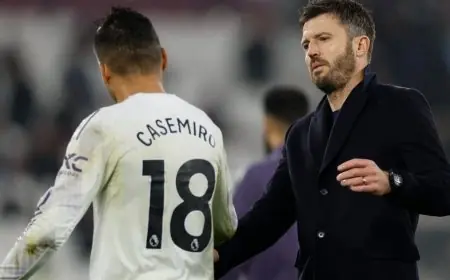 توخيل وأنشيلوتي يقدمان لكاريك فرصة العمر في مانشستر يونايتد