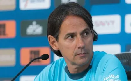 سيموني إنزاغي يدعو لاعبي الهلال للتركيز القوي في مواجهة الاتحاد