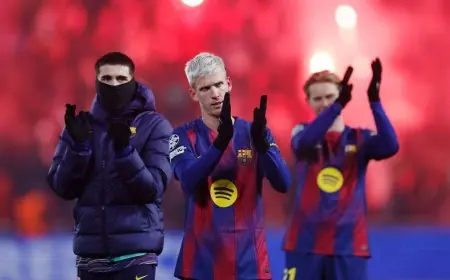 يويفا يفرض غرامة على برشلونة وينذر هانزي فليك بعد مواجهة سلافيا براغ