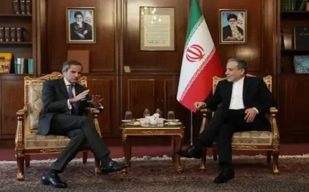 عراقجي وجروسي يناقشان أحدث التطورات في المفاوضات النووية بين إيران وأمريكا