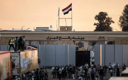 معبر رفح يستقبل الدفعة 17 من الفلسطينيين العائدين إلى وطنهم