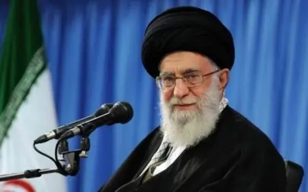 صحيفة إسرائيلية تكشف عن ضربة جوية قرب مكتب خامنئي في طهران