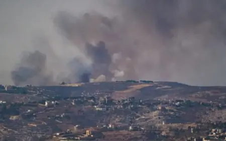 إسرائيل تشن غارات جوية مكثفة على جنوب لبنان في الوقت الذي تتعرض فيه طهران للقصف