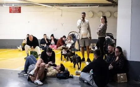 آلاف الإسرائيليين يتوجهون إلى المخابئ بعد إعلان حالة الطوارئ