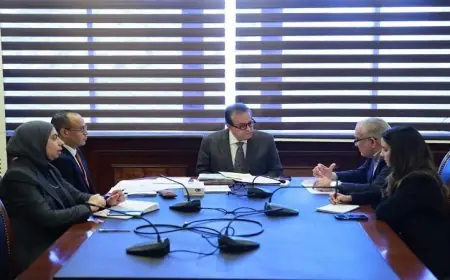 وزير الصحة يعلن خطة عاجلة للقضاء على قوائم الانتظار لمرضى جراحات تغيير المفاصل