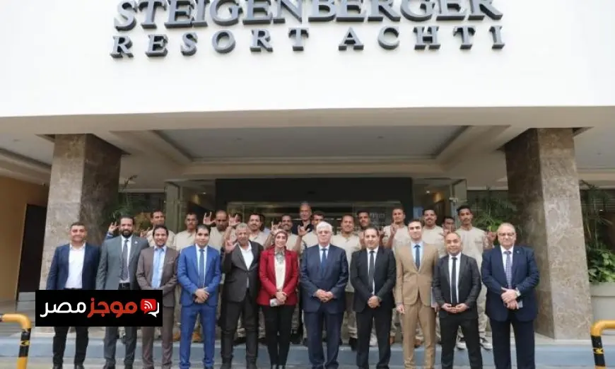 عاشور يراقب سير تنفيذ البرنامج التدريبي للطلاب ذوي الإعاقة في جامعة الأقصر