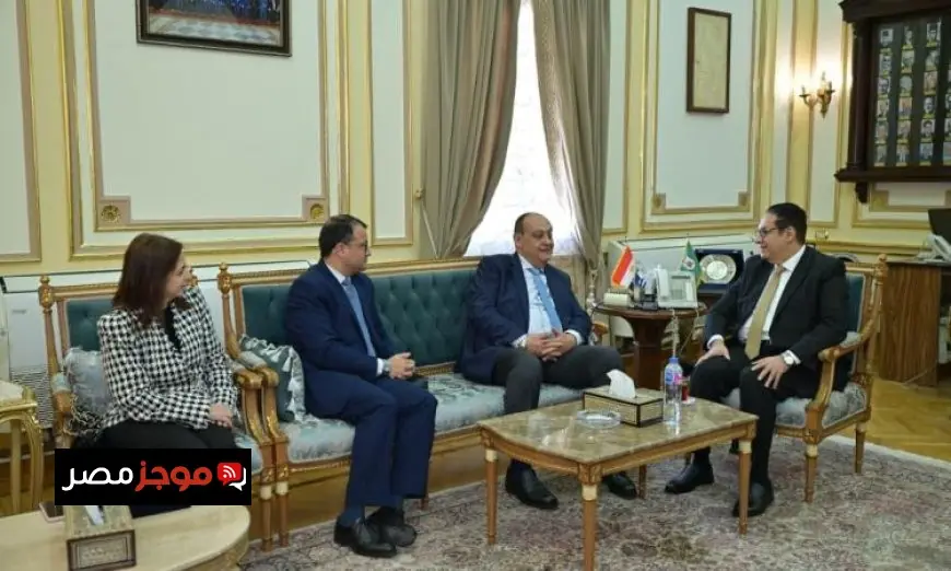 رئيس جامعة القاهرة يسلط الضوء على أهمية كلية الدراسات الإفريقية في تأهيل الكوادر لمواجهة تحديات القارة