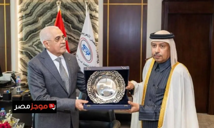 رئيس مجلس أمناء مكافحة غسل الأموال يناقش تعزيز التعاون الثنائي مع النائب العام القطري