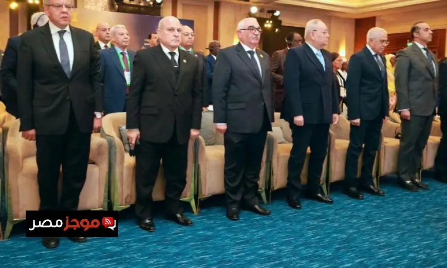 صور رئيس هيئة النيابة الإدارية يتابع الاجتماع التاسع لرؤساء المحاكم الدستورية