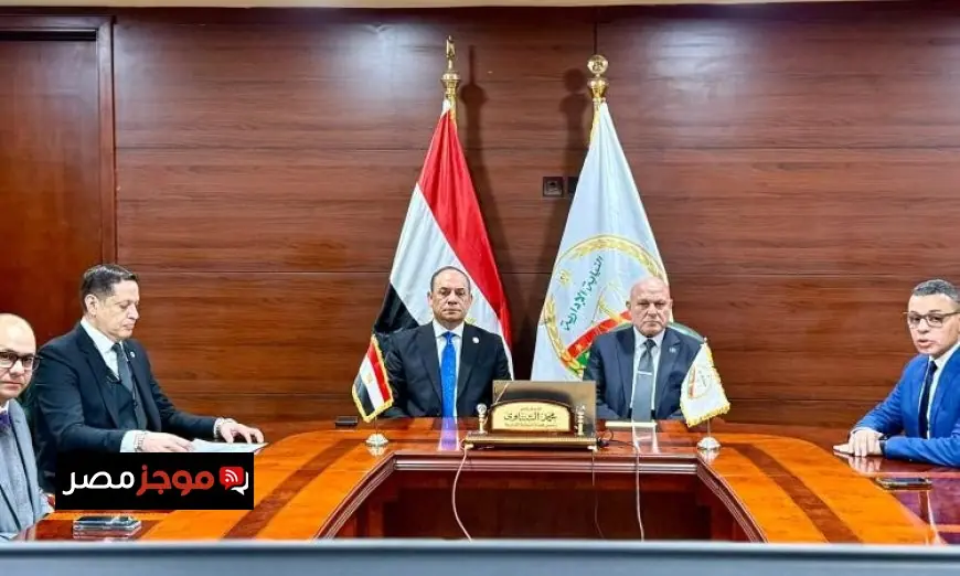 رئيس النيابة الإدارية يطلق نظام التحول الرقمي في نيابة الاتصالات والدفاع مع صور حصرية