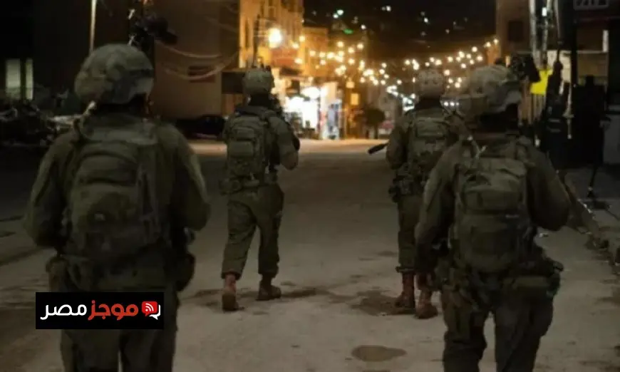 الاحتلال الإسرائيلي يطرد فلسطينيين من الأقصى ويقوم بحملة اعتقالات في الضفة الغربية