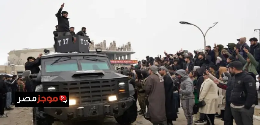 تصاعد الاشتباكات في عين العرب وسط اتهامات متبادلة بين الجيش السوري و قسد