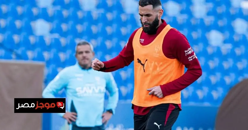 أسطورة الاتحاد يسخر من بنزيما ويستفسر عن سبب رحيله بهذه الطريقة