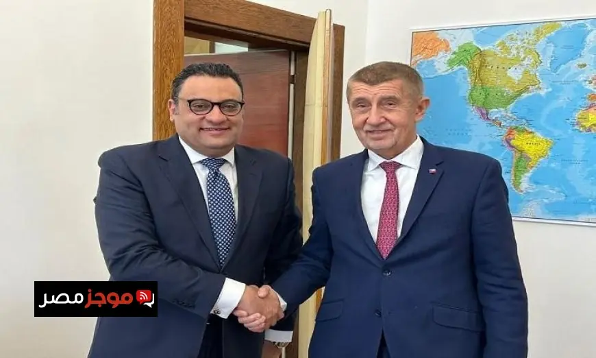 سفير مصر في براغ يناقش strengthening العلاقات الثنائية مع رئيس وزراء جمهورية التشيك