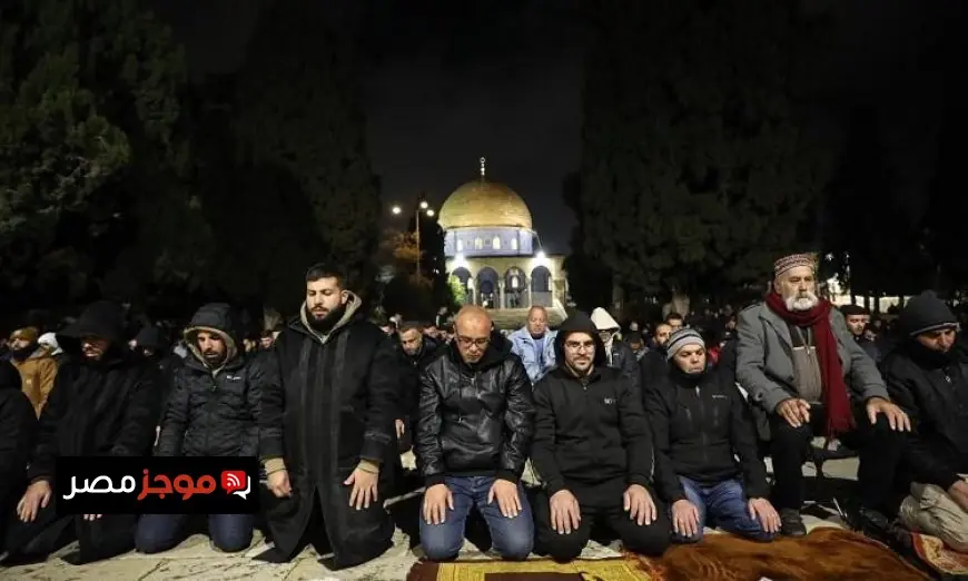 أداء 40 ألف مصل لصلاة العشاء والتراويح في المسجد الأقصى المبارك