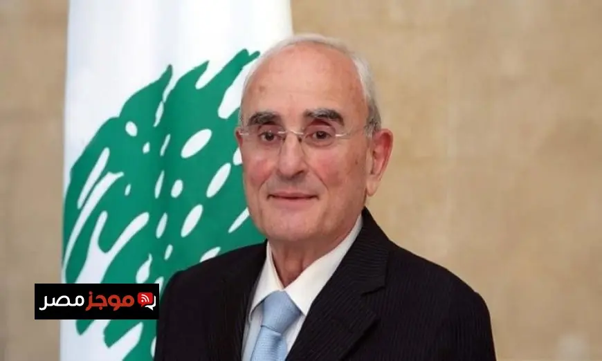 وزير الدفاع اللبناني يعلن استضافة قاعدة حامات فرق تدريب أجنبية لتعزيز القدرات العسكرية اللبنانية