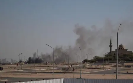 السيطرة على حريق صغير في مصفاة رأس تنورة السعودية بسبب سقوط شظايا