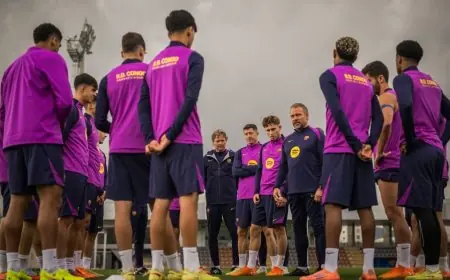 فليك ينتقد غافي ويامال ويعقد اجتماعاً مطولاً مع اللاعبين لمدة 20 دقيقة