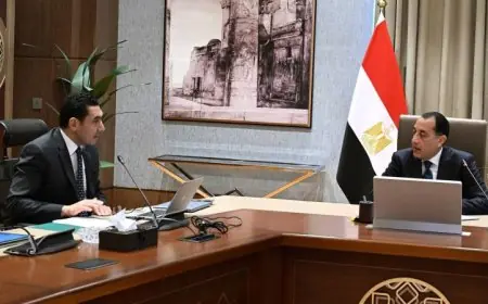 رئيس الوزراء يجتمع مع وزير الشباب والرياضة لمناقشة استراتيجيات العمل المقبلة للوزارة