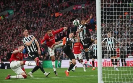 تابع البث المباشر لمباراة مانشستر يونايتد ضد نيوكاسل في الدوري الإنجليزي الممتاز