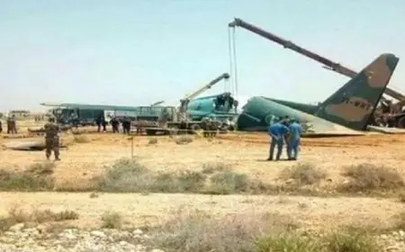 تحطم طائرة نقل عسكرية جزائرية ومأساة استشهاد اثنين من طاقمها بعد الإقلاع مباشرة