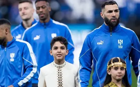 بنزيما يقود الهلال أمام النجمة في الدوري السعودي بتشكيلة أساسية جديدة