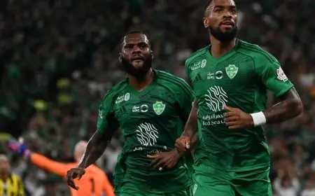 هجمة سريعة تشعل ديربي جدة وتمنح الأهلي التفوق على الاتحاد