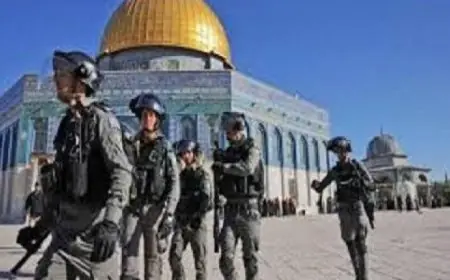 تسليح المستوطنين في القدس يثير مخاوف من تصعيد الجرائم العنصرية ضد الفلسطينيين