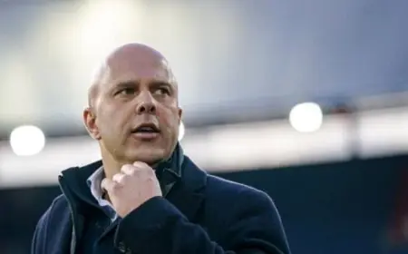 سلوت يصف مواجهة جالطة سراي بالتحدي الصعب ويؤكد أن العودة لدوري الأبطال هي هدف ليفربول