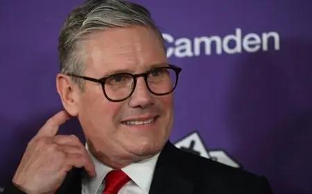 ستارمر يؤكد دعم بريطانيا لعدم التدخل في الصراعات الإيرانية