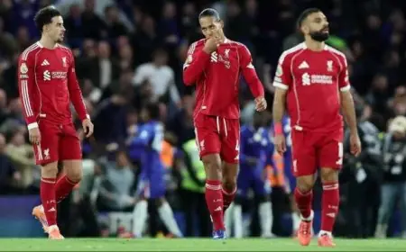 الكبار يوشكون على الوداع 4 نجوم في ليفربول قد يرحلون بنهاية الموسم