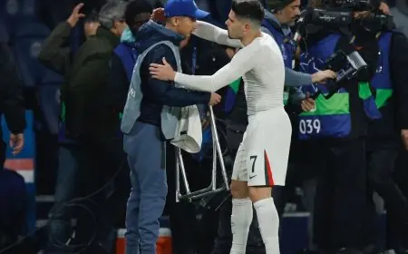 نيتو يقدم 30 اعتذاراً لجمع كرات بعد دفعه في مباراة سان جيرمان