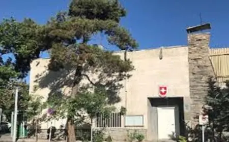 اليونان تنقل سفارتها من طهران إلى باكو في أذربيجان