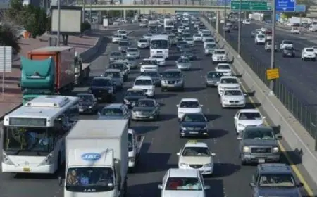 ازدحام مروري شديد على طريق الواحات نتيجة انفجار ماسورة مياه