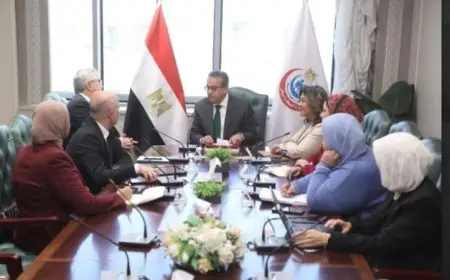 وزير الصحة يناقش سبل تعزيز التعاون مع وفد شركة عبدي إبراهيم التركية