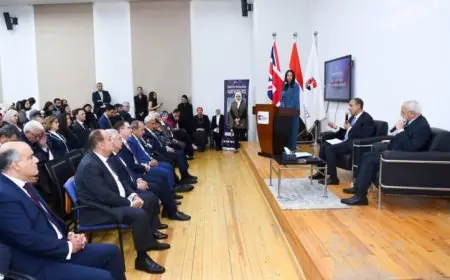 وزير الخارجية يلتقي طلاب الجامعة البريطانية في جلسة تفاعلية مثيرة